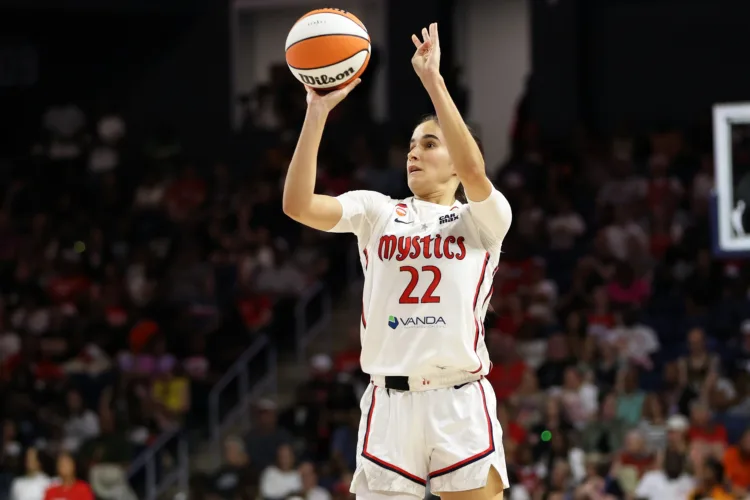 Young Mystics relying on strong bonds to improve while making push toward postseason